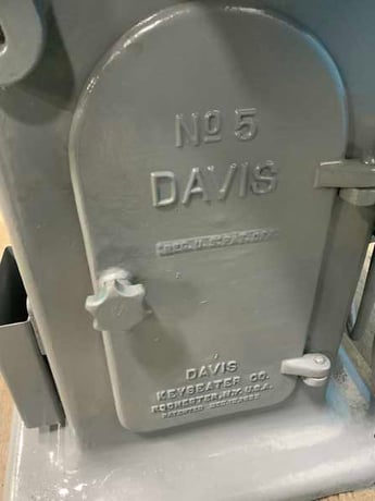 1/16" x 7-1/2" Davis #5, keyseater, tilt table, micro depth stops, resistance bar, 2 HP, 48 SPM - Image 4