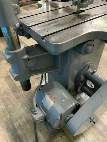 1/16" x 7-1/2" Davis #5, keyseater, tilt table, micro depth stops, resistance bar, 2 HP, 48 SPM - Image 8
