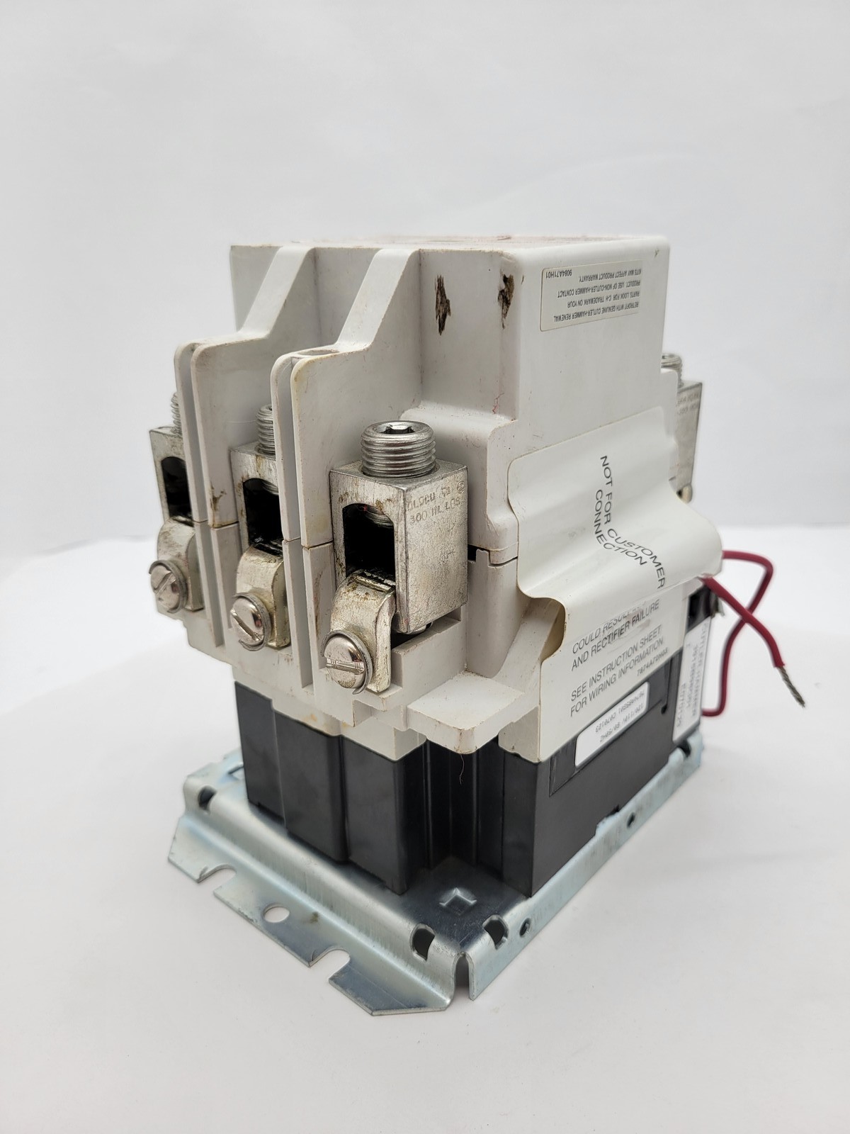 Cutler-Hammer A202K4CAM, AC Lighting Contactor, 200A, 3P, 60 Volts, 120/110 Volts, Coil Model M - Image 6
