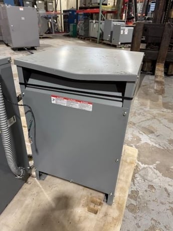 45 KVA, 480Y/244 Primary, 240 Secondary Square D #EE43T15MCT, Transformer, 3ph - Image 2