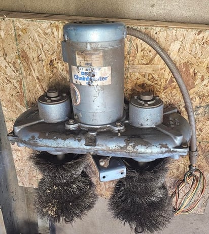 Mighty Lube #OP-08, Powered Cleaning Brush, Conveyor Chain, 1994 - Image 2
