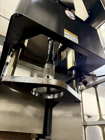 Sunnen #SV-310-S4, Vertical Hone, 36" x40" table, Windows cnc, 8" diameter, 7.5 HP - Image 7