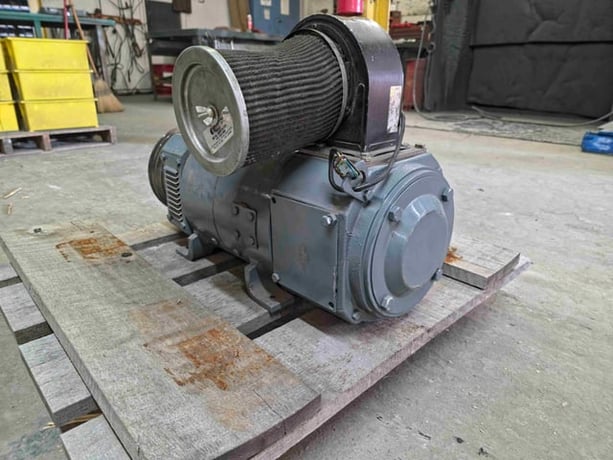 15 HP 2500 RPM Emerson, Frame 219AT, Drip-Proof Ball Bearing, 240 VA, 300/150 VF - Image 3