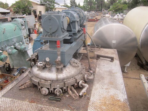 200 gallon TK, Reactor, Stainless Steel, jacketed, sweep agit, 45 psi - Image 2