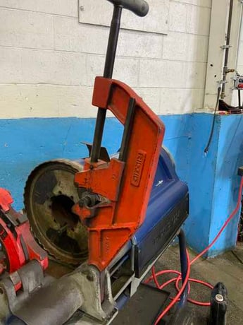 1/4" -4" Ridgid #1224, Pipe Threader, 1/2" to 2" bolt capacity, 2-1/2" to 4" receding die head, 1.5 HP, 36 - Image 7