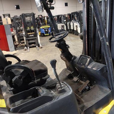 6000 lb. Clark #S30CL, Forklift, 240" raised height, 42" spade fork length, 4-way hydraulics, 8770 hours, 2018 - Image 4