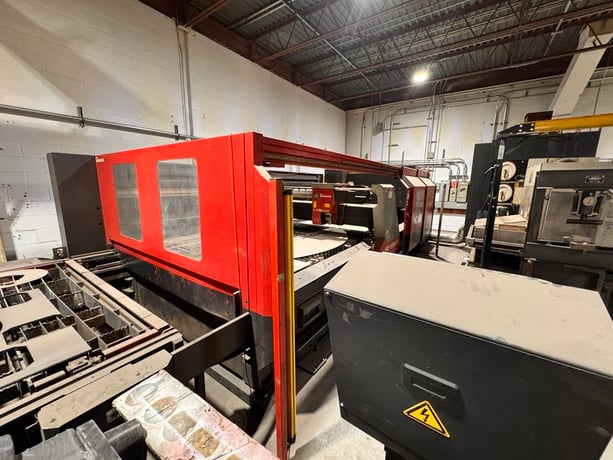 Amada #FO-4020NT, CNC Co2 Laser, 6' x 13' table, 4 KW, Donaldson dust collector, chiller, Fanuc CNC, 2004 - Image 9