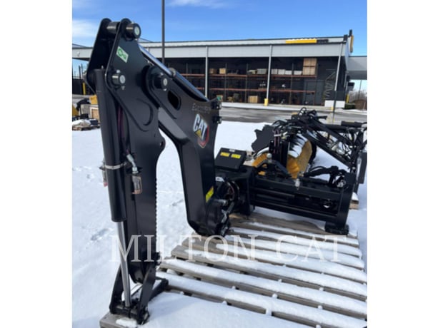 Cat SSL BH130 BACKHOE, Backhoe Work Tool, S/N: JWT00356, 2023 - Image 2
