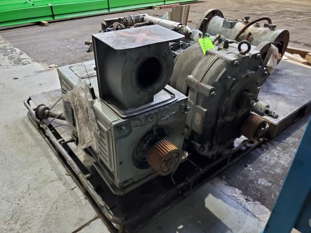 2.5" Emerson #SM100HF, Cold Feed Rubber Extruder, 12:1 L/D ratio, power feed roll, 15 HP Toyo motor, 1250 - Image 7