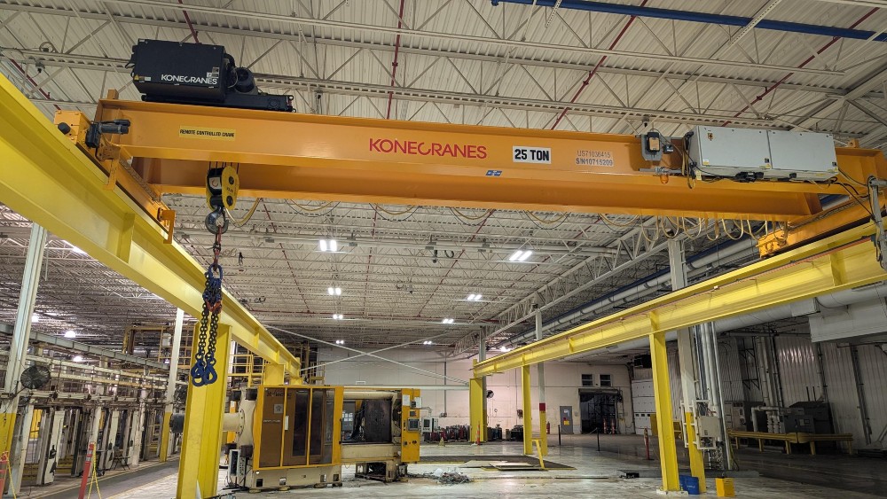 25 Ton, Kone, 35'0" Span, 16' 4" lift, Class D, Radio, VFD bridge/trolley, 140' (x2) rail/runway/cols, 2015 - Image 2