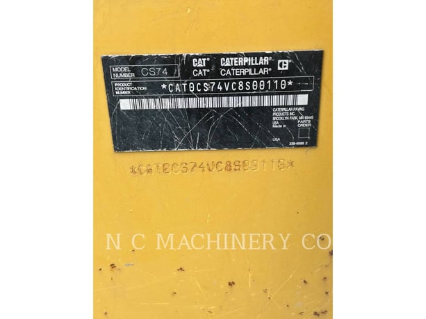 Caterpillar CS74, Asphalt Paver, 7301 hours, S/N: C8S00110, 2008 - Image 6