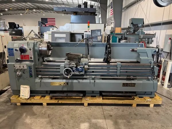 26"/35" x 90" Promax #LG-2690, engine lathe, 16" Bison chuck, 3-jaw, 4-1/16" spindle bore, D1-11, Newall - Image 2