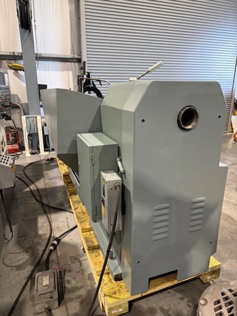 26"/35" x 90" Promax #LG-2690, engine lathe, 16" Bison chuck, 3-jaw, 4-1/16" spindle bore, D1-11, Newall - Image 6
