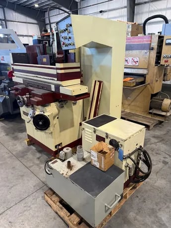 6" x 18" Chevalier #FSG-618AD, automatic surface grinder, 8" x 1/2" x 1-1/4" wheel, 16-82 FPM, hydraulic - Image 5