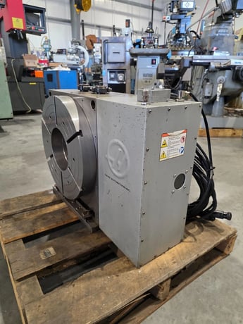 17.7" x 17.7" Haas #HRT-450, CNC rotary table, 4-Axis, 7-3/8" bore, 13.5" worm gear diameter - Image 4