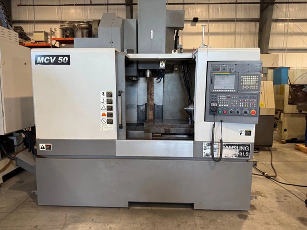 Samsung #MCV-50, CNC vertical machining center, 30 side mount tool changer, 35.4" X, 19.6" Y, 20" Z, 12000 - Image 2