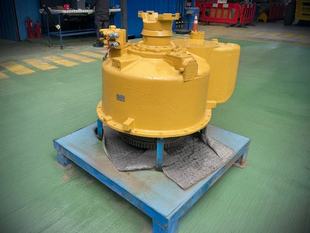 Caterpillar, torque converter, PN: 3904072, 6200606, 20R9985 - Image 1