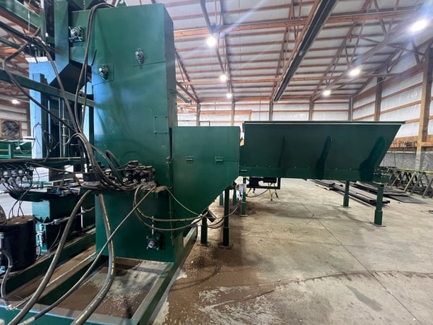 Compression Bagger, w/ Infeed Bin - Image 10