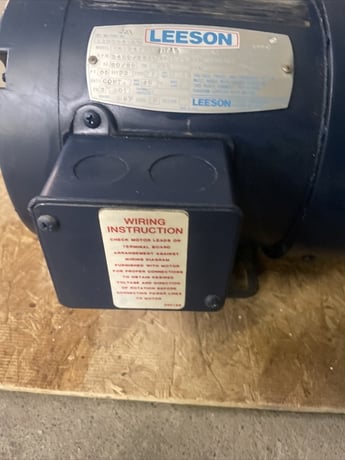 3/4 HP 3450/2850 RPM Leeson #110354.00, Frame C56, TEFC, 575 Volts, 3ph - Image 4