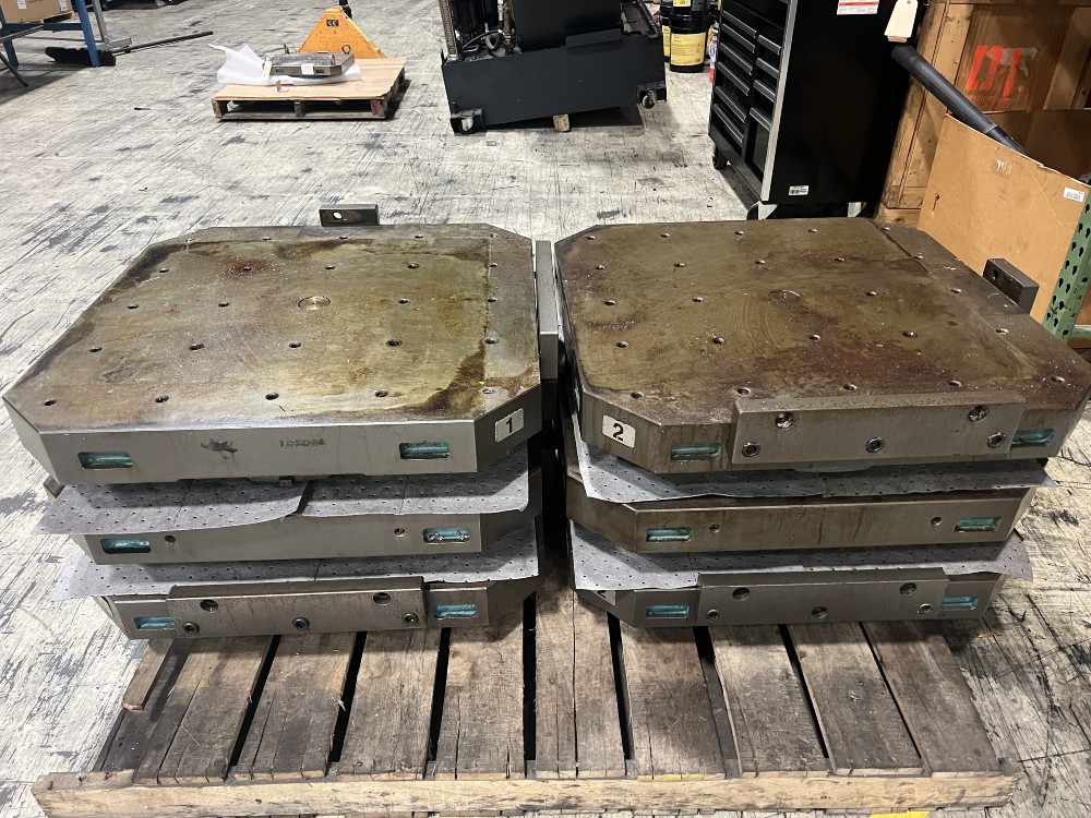 Makino #A99, machine pallets w/ edge locators, 2000 (6 available) - Image 3