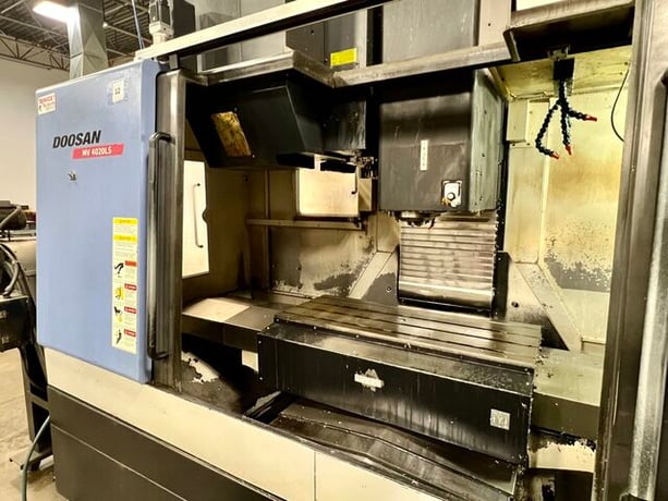 Daewoo Doosan #DMV-4020LS, CNC vertical machining center, 30 automatic tool changer, 40" X, 20" Y, 25" Z - Image 5