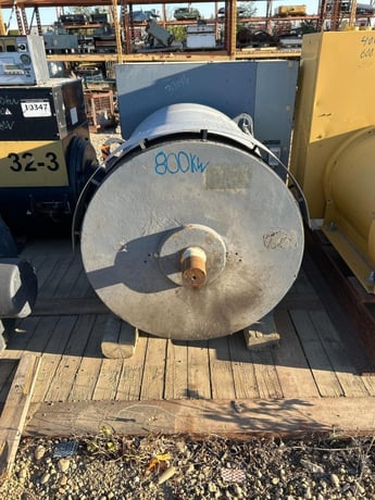800 KW, 1800 RPM, Marathon #682FDR8168AAW, generator end, 2400/4160 Volts, 3-phase - Image 3