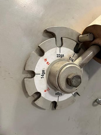1/4" x 12' Accurshear #625012, CNC hydraulic shear, 20 SPM, 36" Back Gauge, Accurshear SC2 Backgauge Control - Image 6