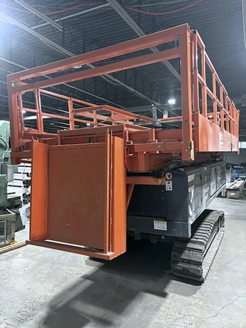 6600 lb. Omega Design #830TS, Scissor Lift w/Automatic Lift System, Track-Style, 31' Lift height, 7' width x - Image 3