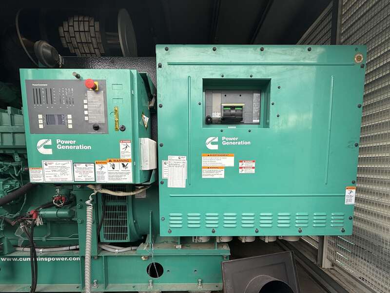 1000 KW Cummins #DQFAD, diesel generator set, 277/480 Volts, 279 hours, 1490 HP @ 1800 RPM, QST30-G5 NR2 - Image 8