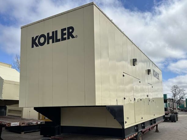 750 KW Kohler #750REZK, Natural gas generator set, 277/480 Volts, 976 hours, 1059 HP @ 1800 RPM, Siemens - Image 2