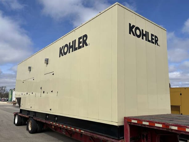 750 KW Kohler #750REZK, Natural gas generator set, 277/480 Volts, 976 hours, 1059 HP @ 1800 RPM, Siemens - Image 3