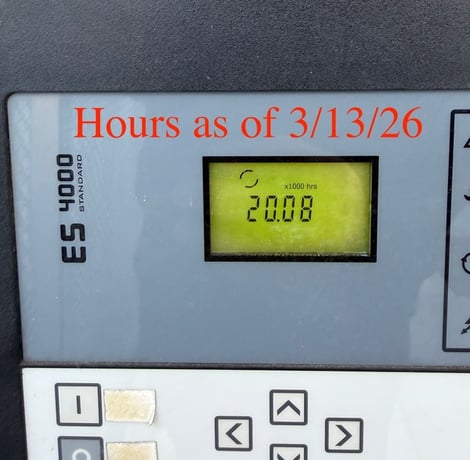 35 HP Chicago Pneumatic Compressor #CPBG-35, 360 cfm, 240 gallon Steel Fab A10053 vertical air receiver tank - Image 2
