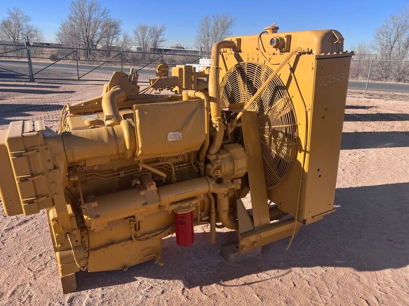 500 BHP Caterpillar #D3406C-DITA, diesel engine, hoist radiator w/ shutters, SAE#1 - Image 3