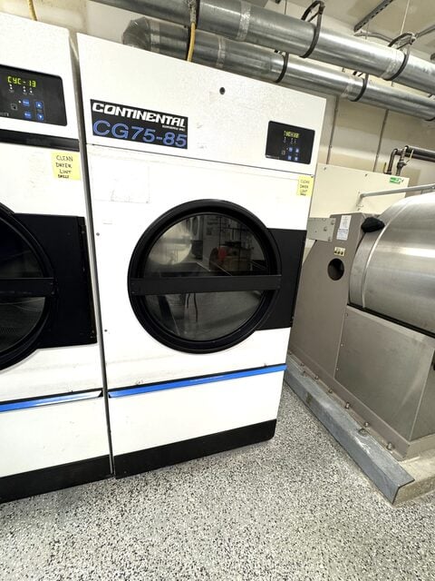 75 Lb. Continental Girbau #KT075N, Gas Dryer, 165k BTUH, 2013 (2 available) - Image 4