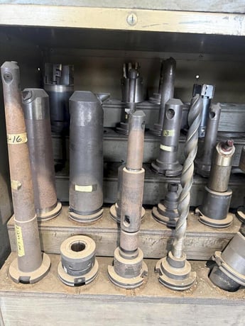 Caterpillar 50 Tooling w/ Cabinet Included - Image 4