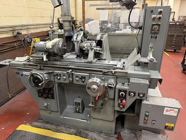 10" x 24" Brown & Sharpe #1024U, universal cylindrical grinder, 12" x 1" x 5" wheel, wheel dresser, sparkout - Image 1