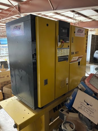 15 HP, Kaeser #SK-15-T, Compressor, 64 cfm, 125 psi, 2006 - Image 2