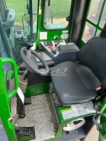 8000 lb. Combilift #C8000, Forklift, 159" lift height, 47" forks, 51" mast travel, 12 HP, 575 hours, 2019 - Image 3