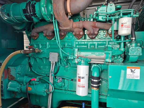 300 KW Onan #855, Diesel Gen Set, Enclosed, Cummins #300DFCB, Tank, 1175 hours, 1992 - Image 7