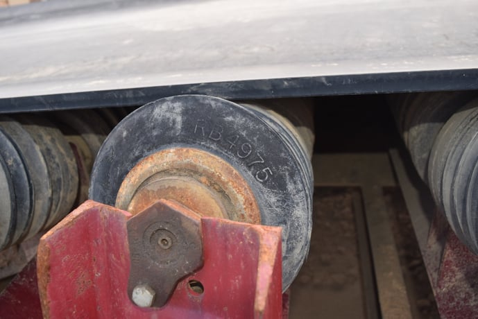 5' wide x 28' +- long belt conveyor, 3/4" thick, rubber impact idlers, Falk gearbox reducer - Image 10