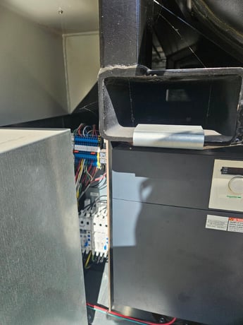 Capstone #C600, 57 KW Microturbine Generator, zero hour low pressure grid connect, New surplus - Image 3