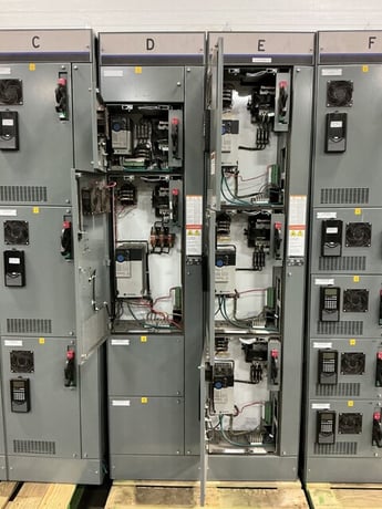 Allen-Bradley, Centerline 2100, motor control center, 800 amp, 600 VAC - Image 10