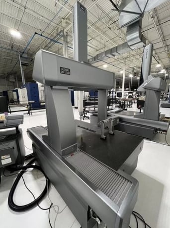 Hexagon #Global-S-Scan+9.12.8, 35" X, 47" Y, 31" Z, 5 tool changer, pendant Control, probes, 2024 - Image 9