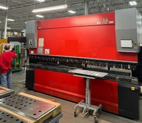 191 Ton, Amada #HFE-M2-1704, CNC press brake, 13.8'OA, 148" between housing, 7.87" stroke, 16.5" throat - Image 1