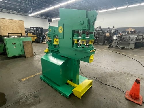 3" x 3" x 3/8" Uni-Hydro #ST56, Ironworker, 56 ton, Super Turret, 10-station, 6" throat, 7 SPM, 1200 psi, 5 - Image 4