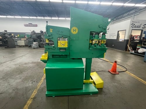 3" x 3" x 3/8" Uni-Hydro #ST56, Ironworker, 56 ton, Super Turret, 10-station, 6" throat, 7 SPM, 1200 psi, 5 - Image 5