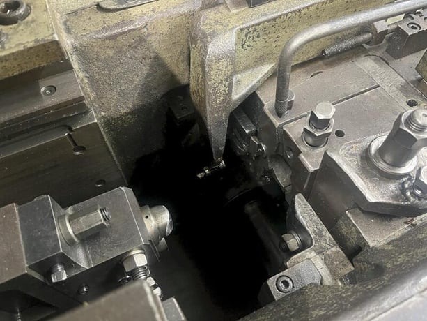 .236" x 3.74" Nakashimada #H20E, Long Stroke DSSD Cold Header, 2.953" shank length, 100-120 pieces/min. - Image 4