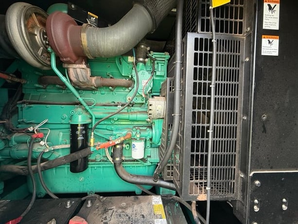500 KW Cummins #DFEK-7206494, Diesel Generator Set, 1800 RPM, 800 amp main line circuit breaker, PowerCommand - Image 9