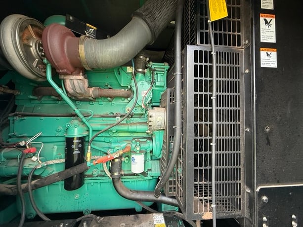 500 KW Cummins #DFEK-7206494, Diesel Generator Set, 1800 RPM, 800 amp main line circuit breaker, PowerCommand - Image 10