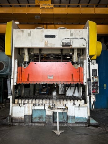 440 Ton, Clearing, Niagara #PN-400-120-60, Straight Side Double Crank Press, 120" RL, 10" stroke, 20-40 SPM - Image 1